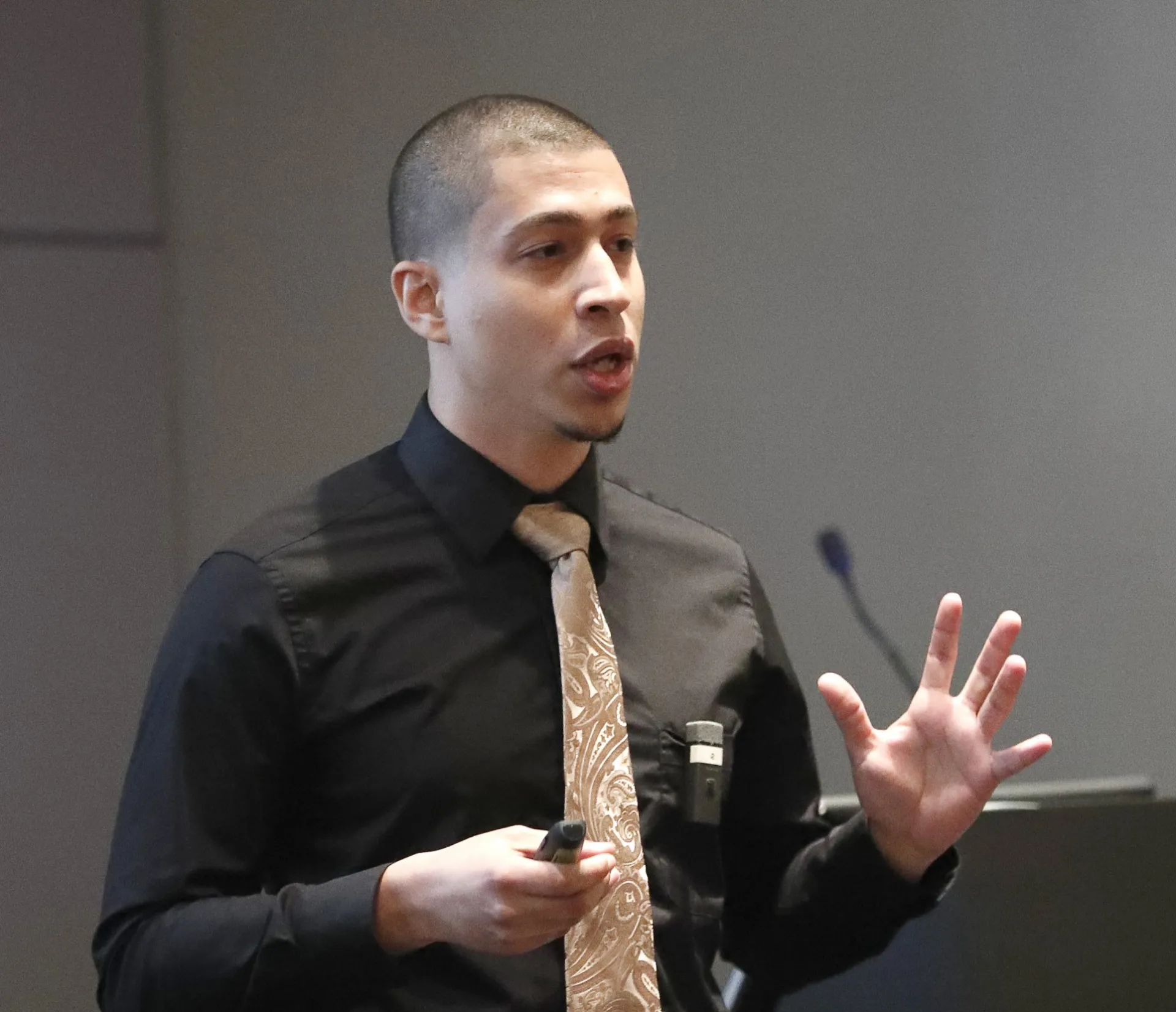 Derick González-Acevedo, Cohort 11, Physics